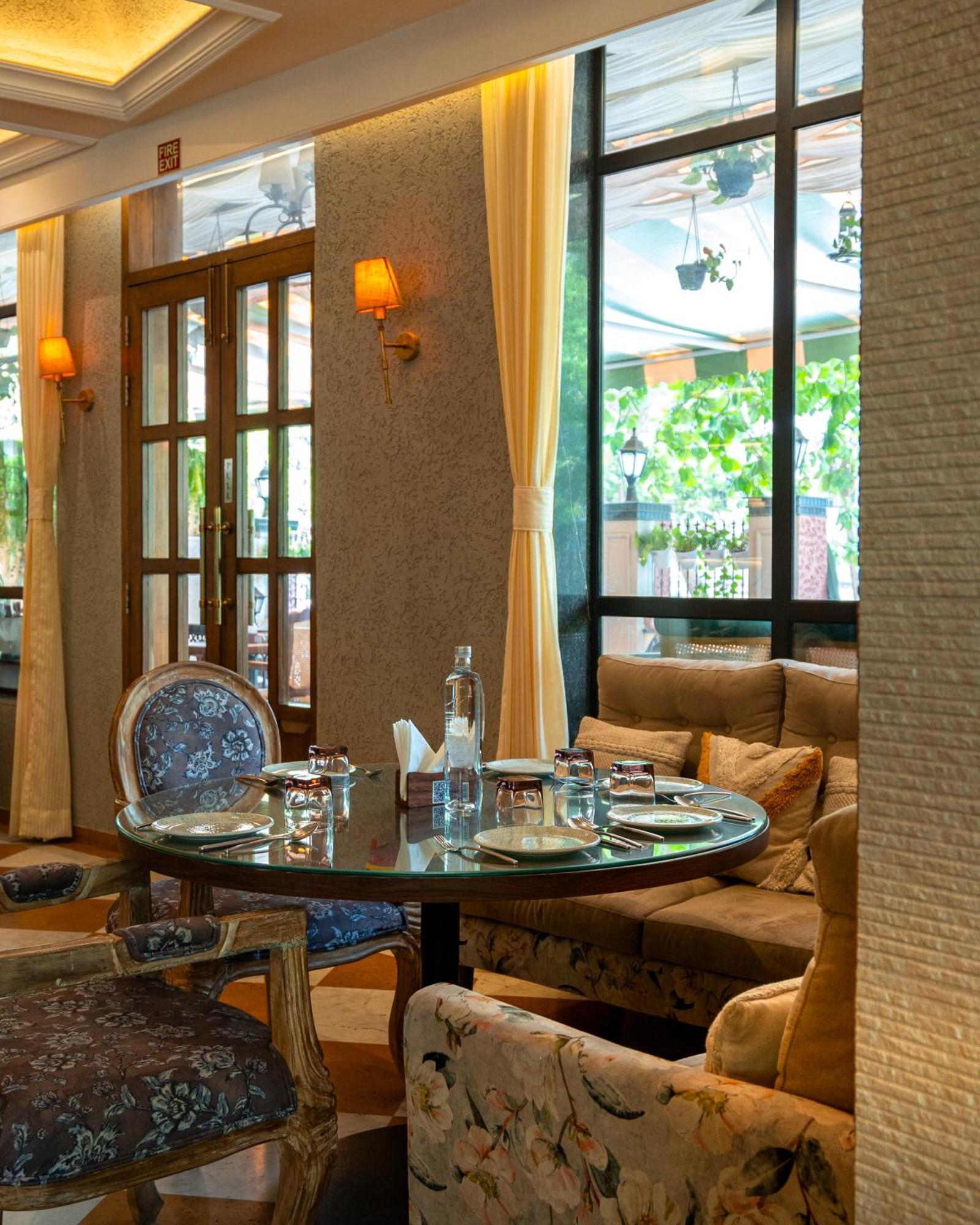 Arnna Hotel - Goregaon Mumbai Kültér fotó
